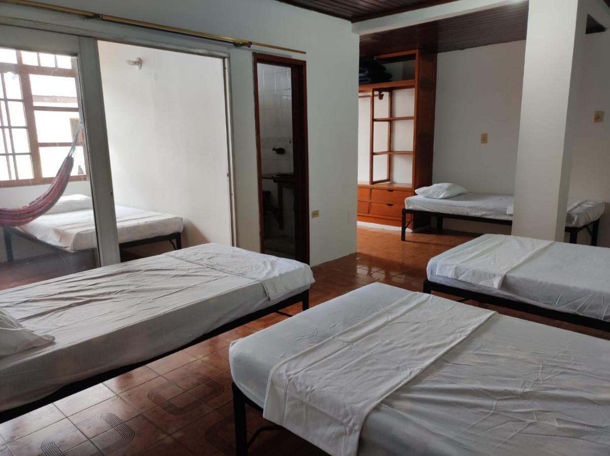 Leticias Guest House Exterior photo