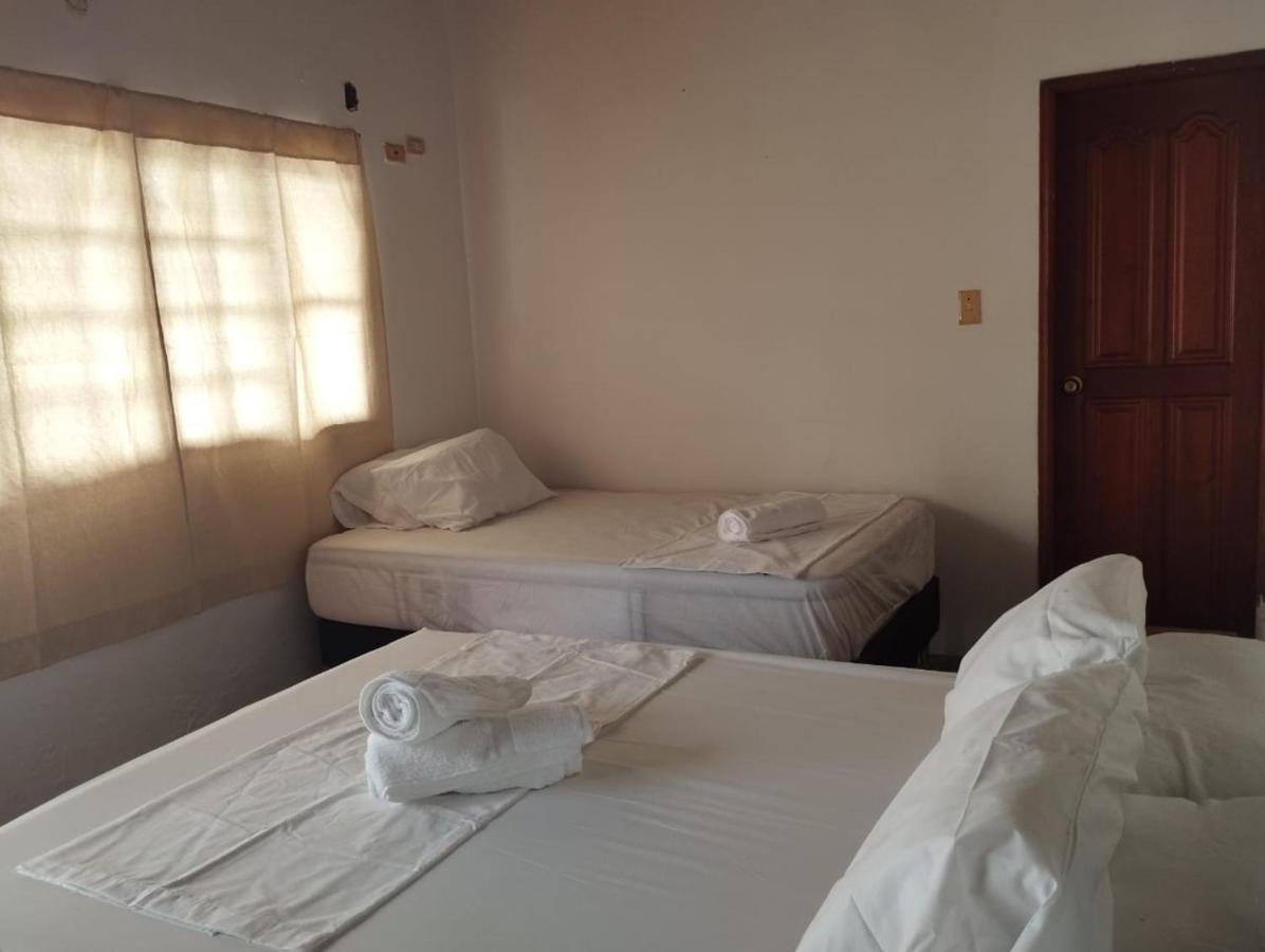 Leticias Guest House Exterior photo