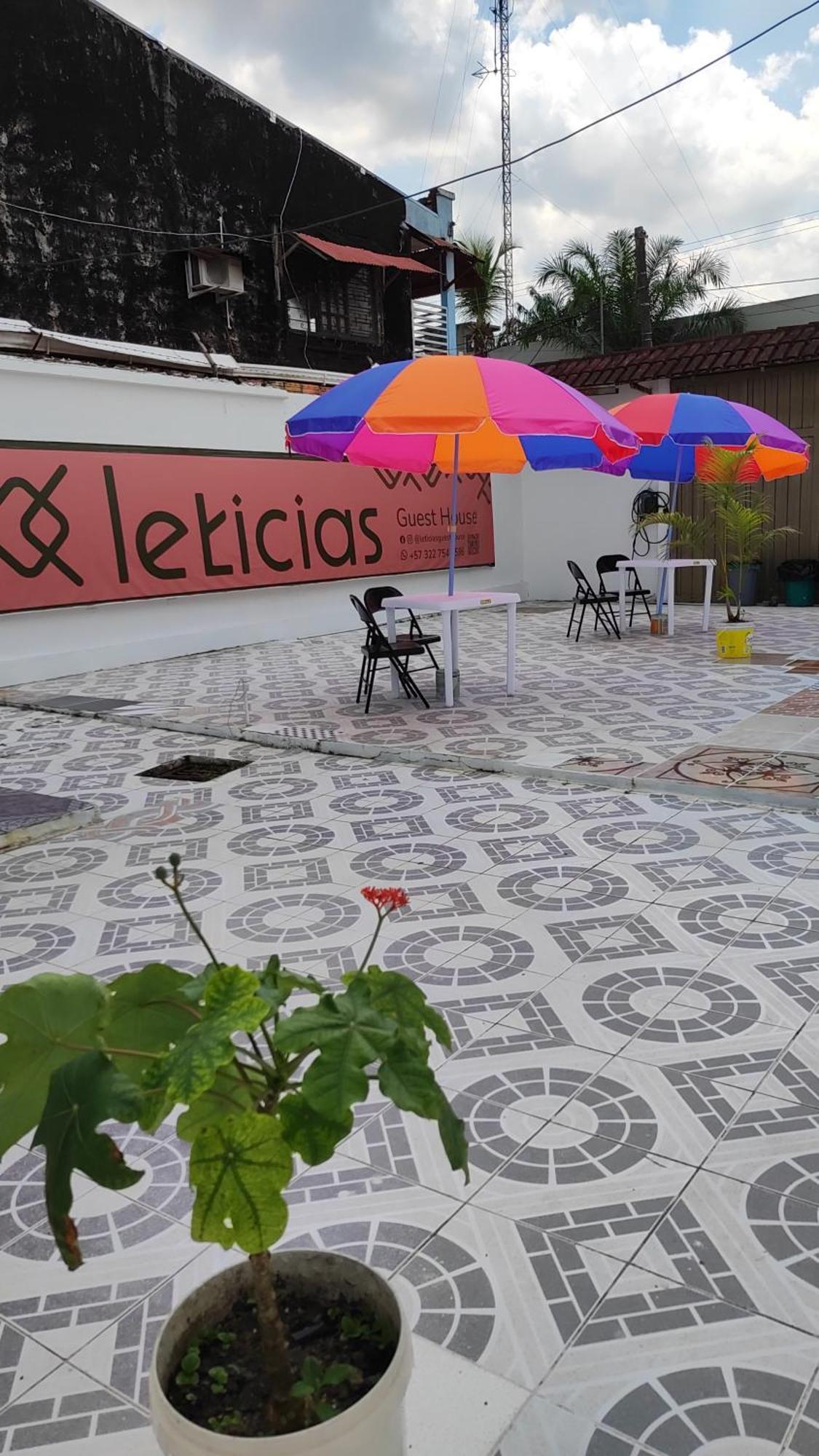Leticias Guest House Exterior photo
